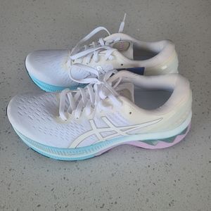 Asics Gel Kayano running shoes - women's size 8.5